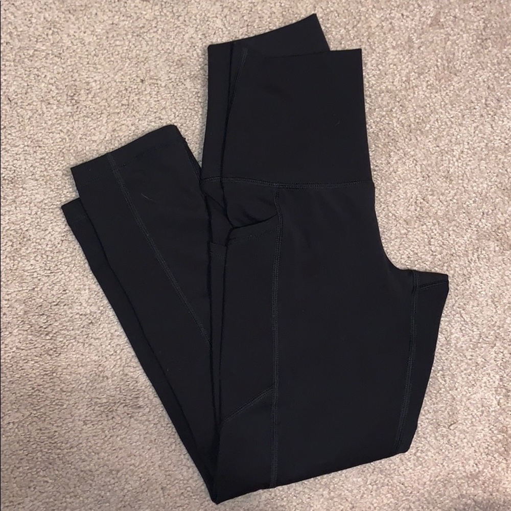 Cropped leggings with pockets